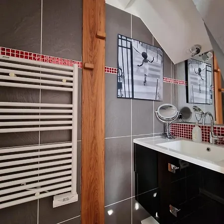 Lägenhet Le Coligny, Appt 100m Et Parking La Rochelle (Charente-Maritime)