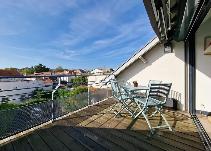 Le Coligny, Appt 100m Et Parking